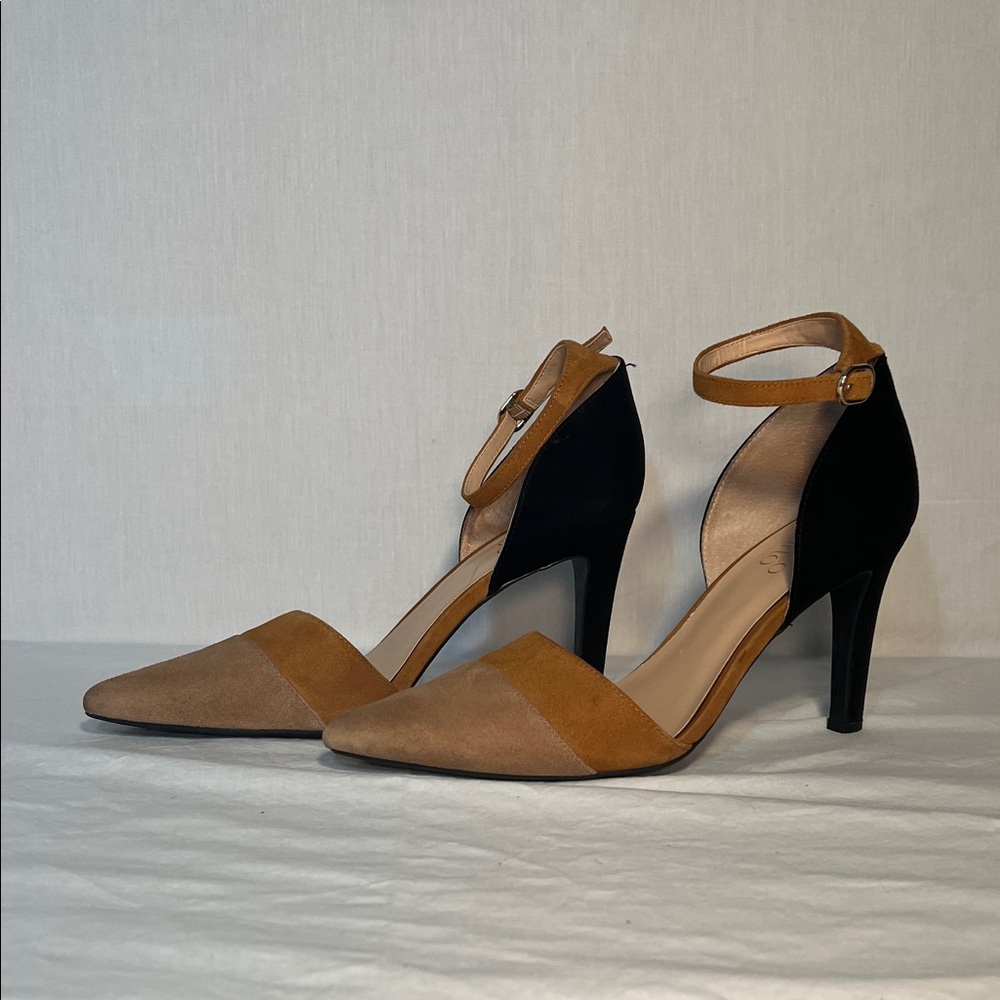 Franco Sarto Tan and Black Suede Ankle Strap Heels size 9M